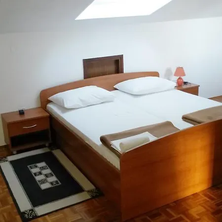 شقة Two-bedroom In Iv *