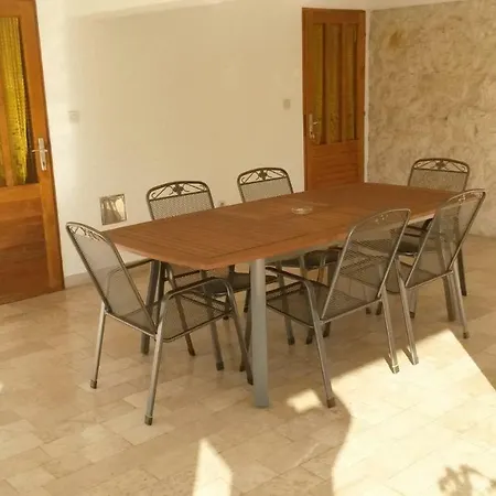 شقة Two-bedroom In Iv *